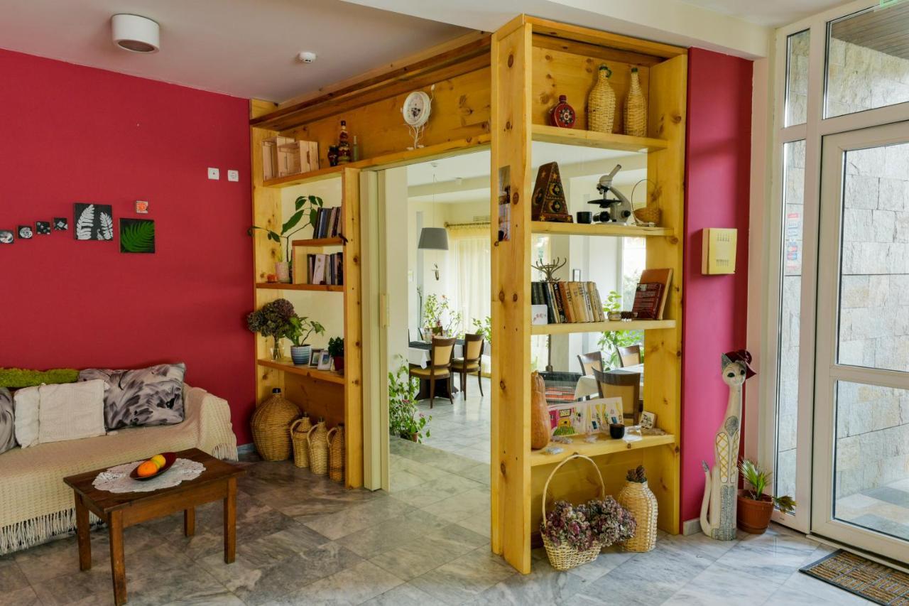 Villa "Forest Way" Pirdop Extérieur photo