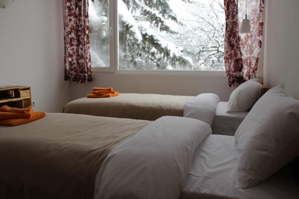 Villa "Forest Way" Pirdop Chambre photo
