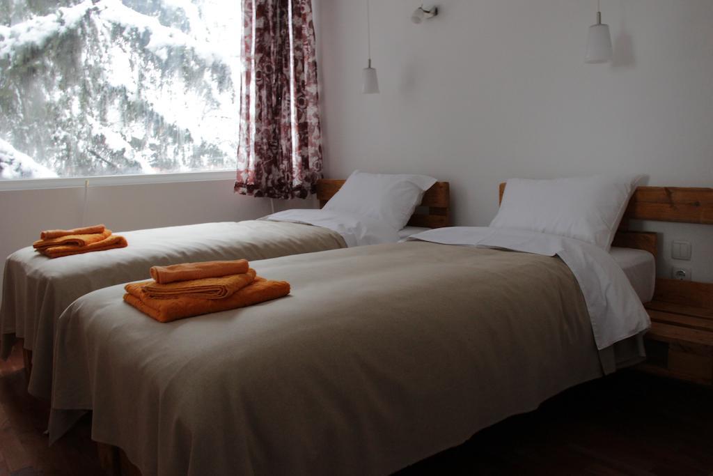 Villa "Forest Way" Pirdop Chambre photo